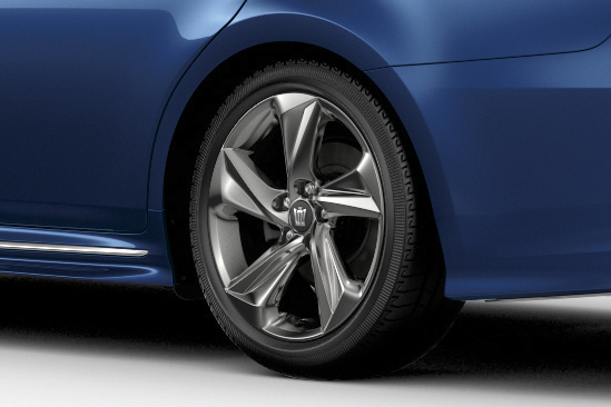 RS Advance(2.5Lハイブリッド車)