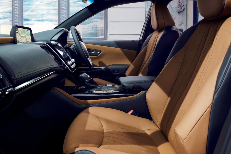 特別仕様車HYBRID 2.5 S“Elegance Style”
