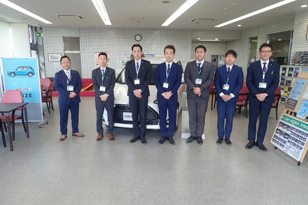 営業スタッフ