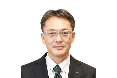 越谷店店長