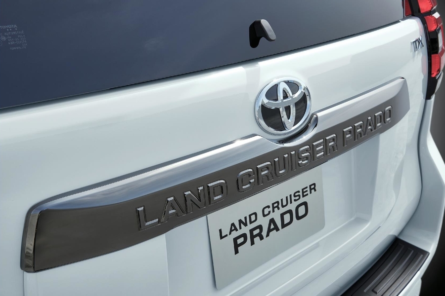 プラド特別仕様車 埼玉トヨタ