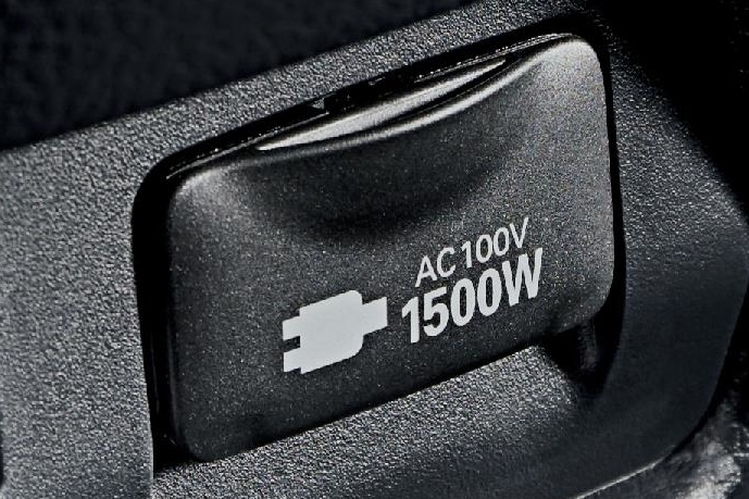 アクセサリーコンセント（AC100V・1500W/非常時給電システム付）