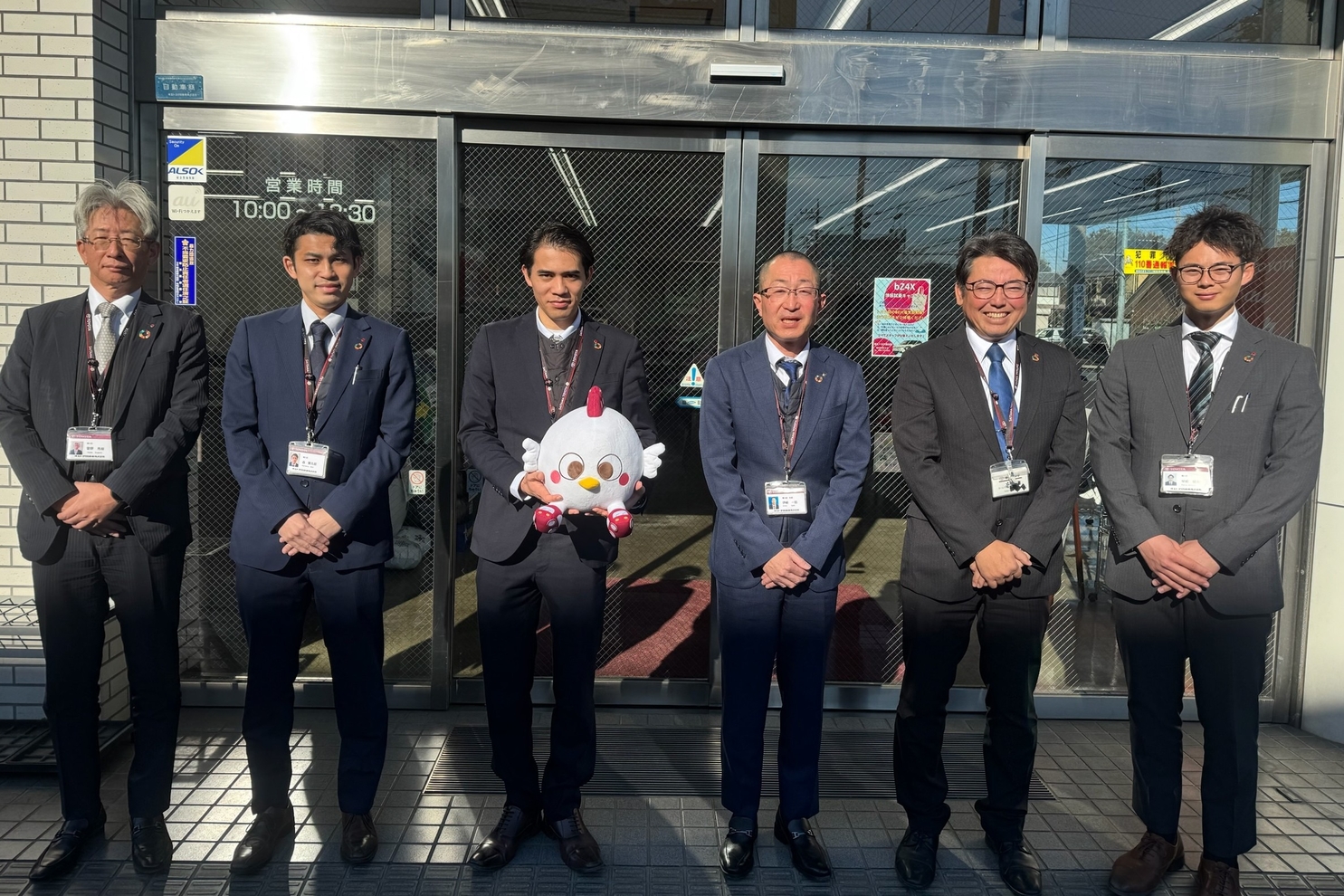 桶川店集合写真（営業）