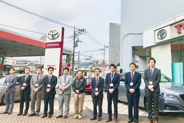 tenpo_志木富士見店営業スタッフ1210