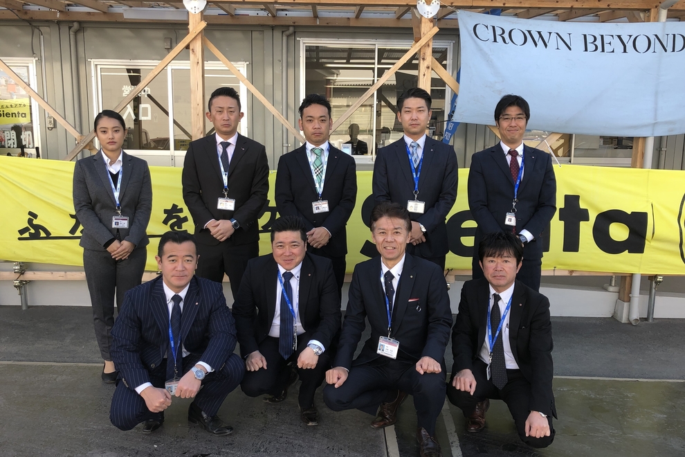朝霞店営業スタッフ